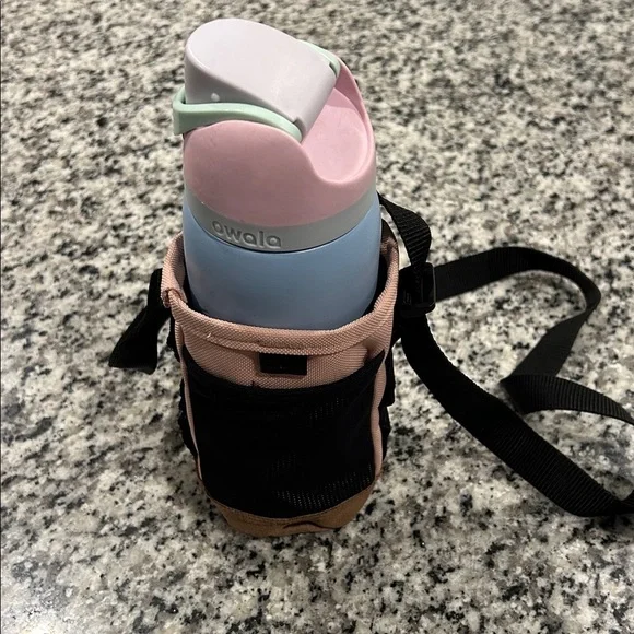 Jansport insulated Water Bottle Holder with Black Strap - Picture 2 of 4